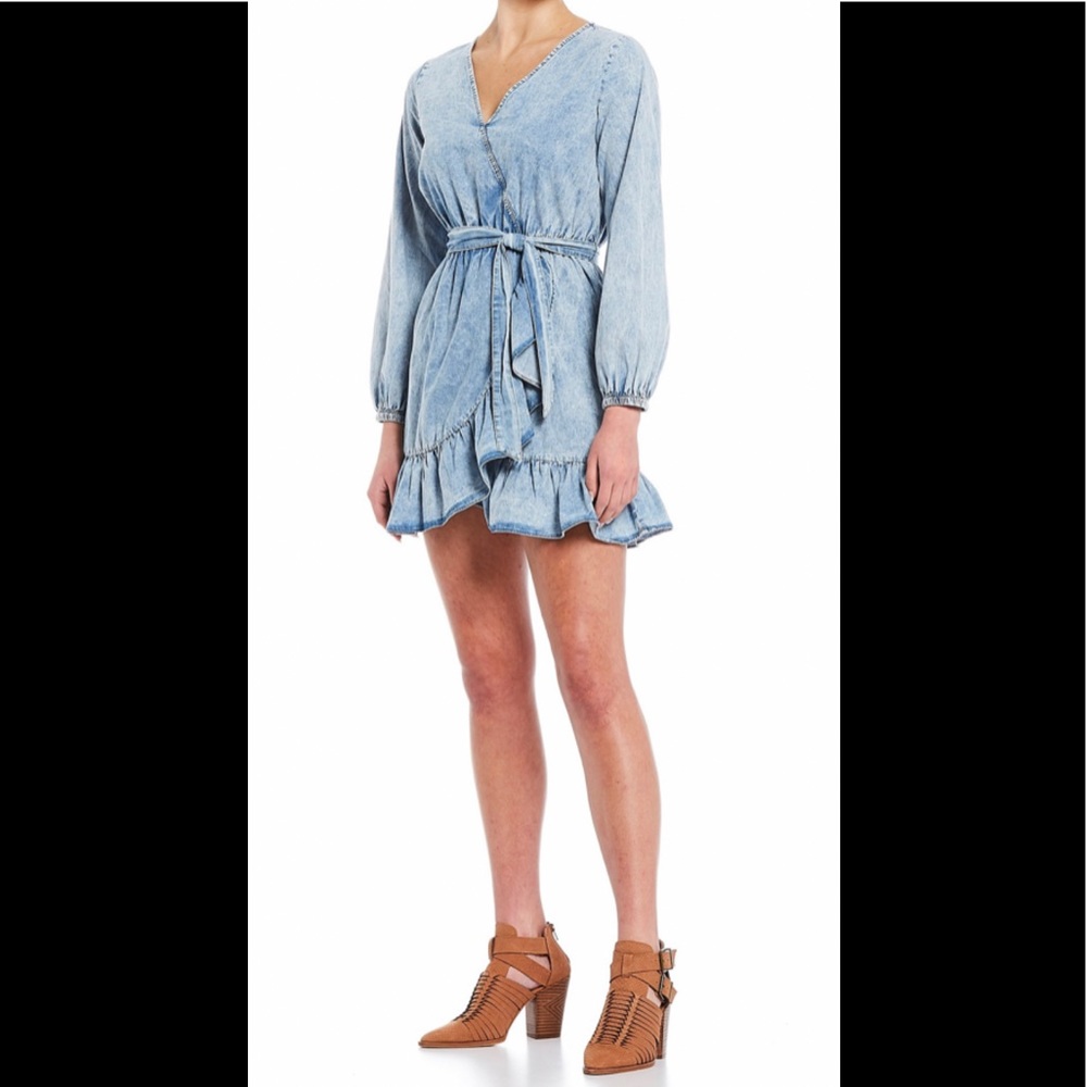 Women’s Chambray Dress